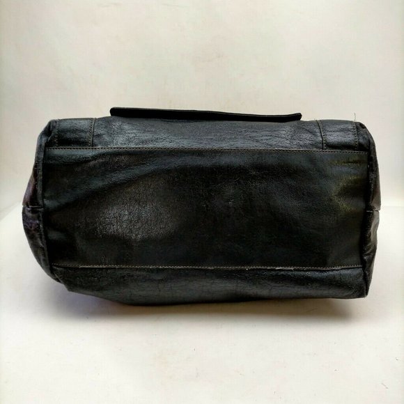 Chloé Eclipse Logo Embellished Tote Black Distressed Leather Shoulder Bag - Picture 4 of 16